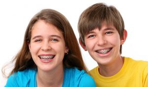tratamente ortodontice pentru adolescenti